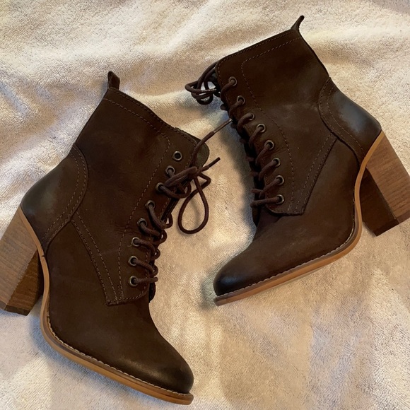 Steve Madden Lauren Boot 